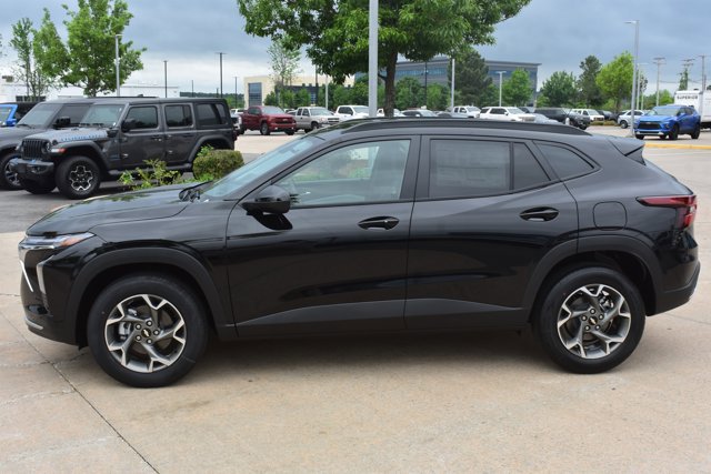 New 2026 Chevrolet Trax LT w/ LT Convenience Package image 10