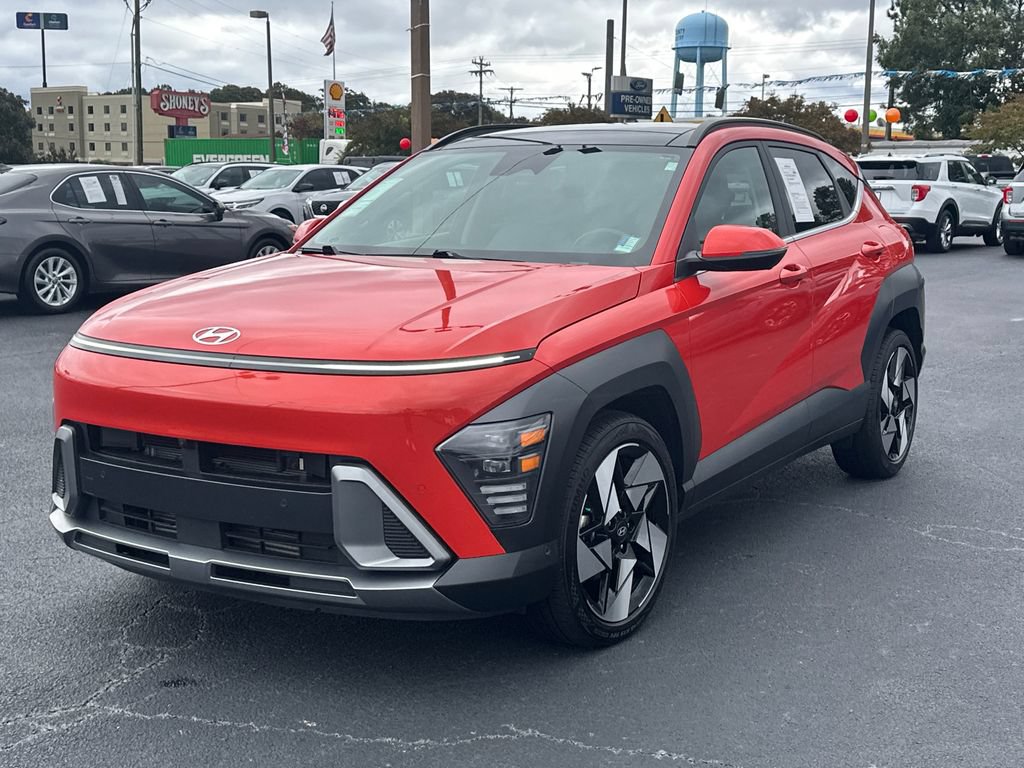 Used 2024 Hyundai Kona Limited FWD image 7