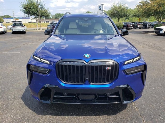 New 2026 BMW X7 M60i image 9