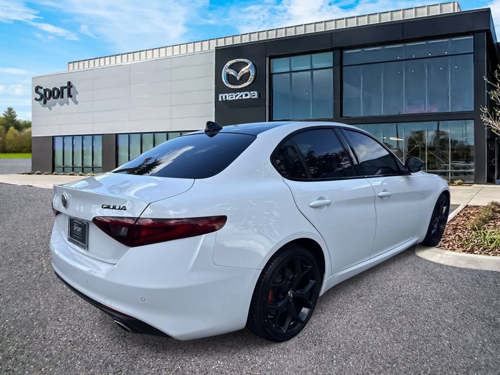 Used 2021 Alfa Romeo Giulia Ti w/ Nero Edizione RWD image 3