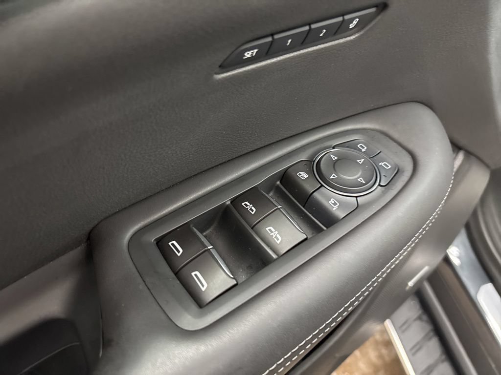 Used 2023 Cadillac XT6 Sport w/ Platinum Package AWD/4WD image 24