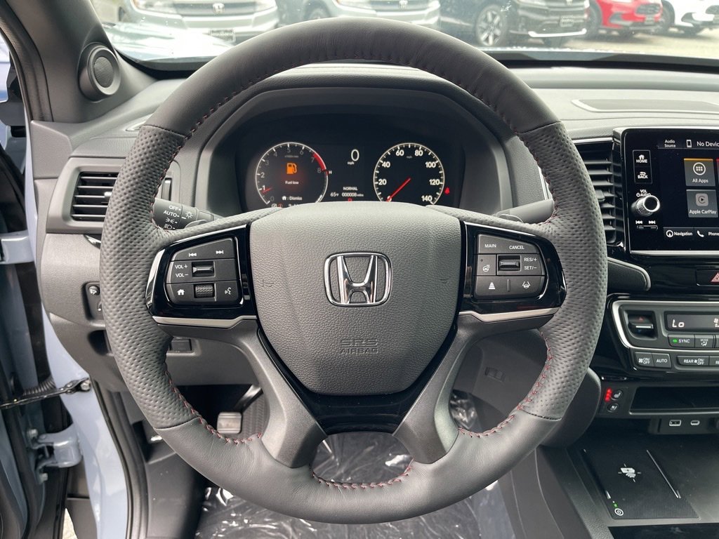 New 2026 Honda Ridgeline Black Edition image 16