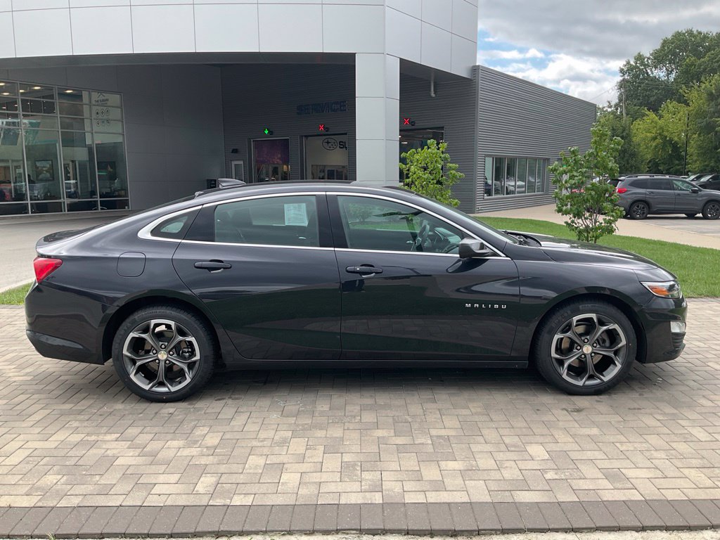Used 2023 Chevrolet Malibu LT w/ Driver Confidence Package FWD image 8