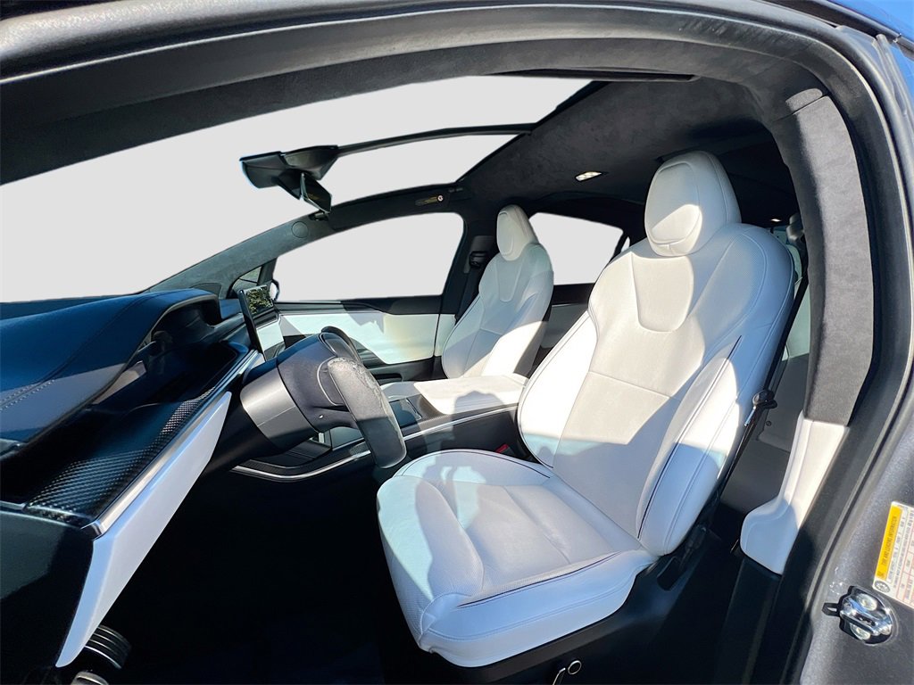 Used 2022 Tesla Model X Plaid image 20