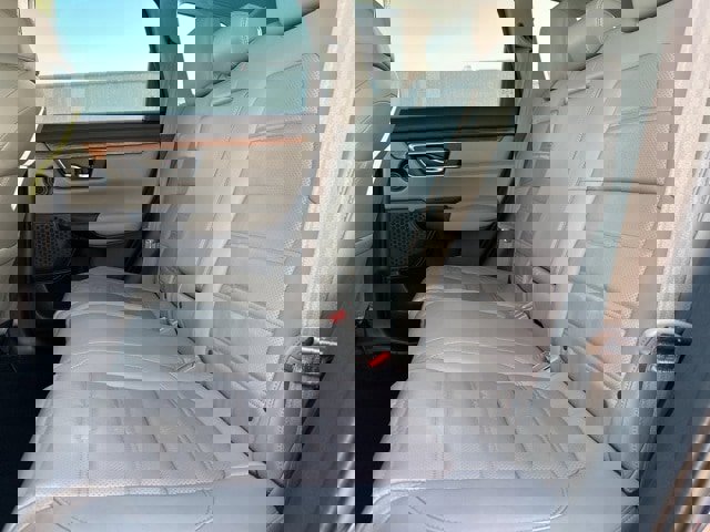 Used 2020 Honda CR-V Touring image 4