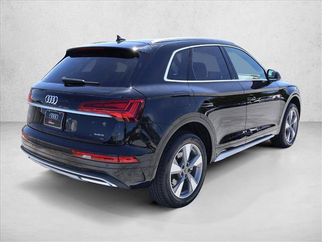 Used 2023 Audi Q5 2.0T Premium w/ Convenience Package AWD/4WD image 5
