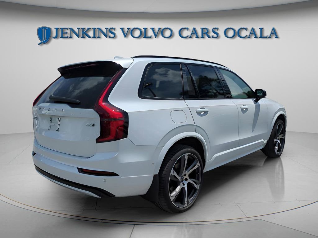 New 2026 Volvo XC90 B6 Ultra w/ Lounge Package AWD/4WD image 3