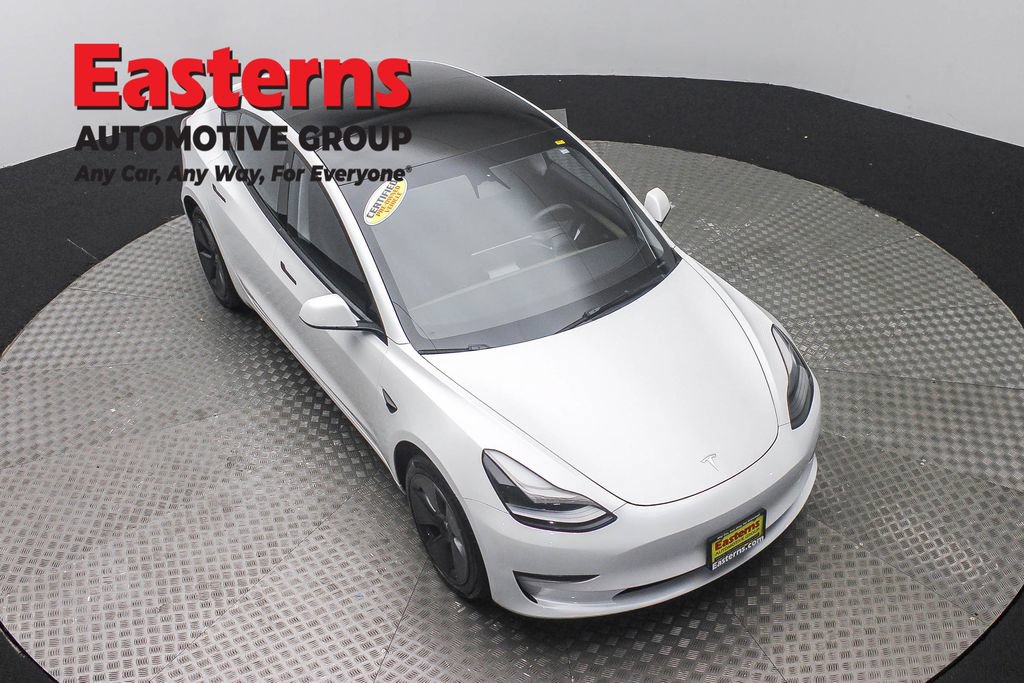 Used 2023 Tesla Model 3 Standard Range RWD image 3