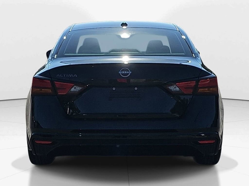 Used 2025 Nissan Altima 2.5 S image 6