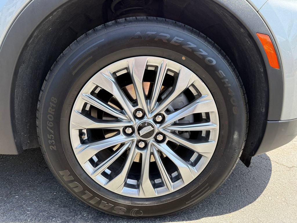 Used 2024 Cadillac XT4 Premium Luxury FWD image 14