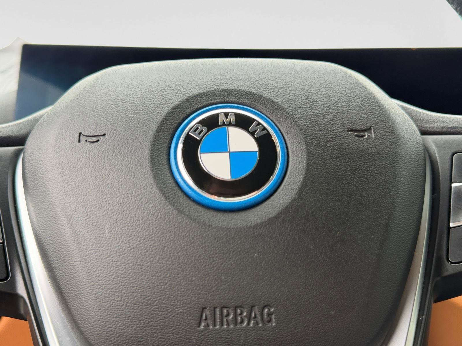 Used 2023 BMW i4 eDrive35 w/ Premium Package RWD image 25