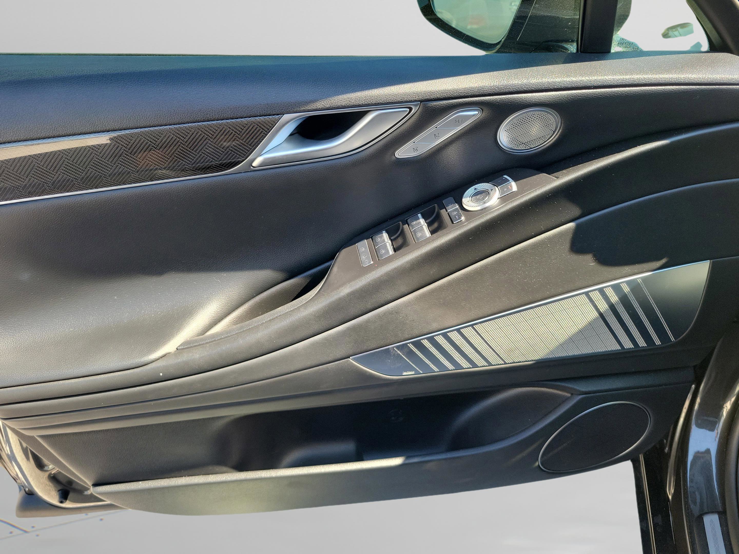 Used 2023 Genesis G80 3.5T Sport image 17