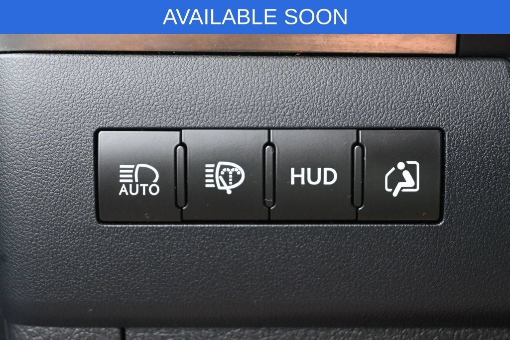 Used 2016 Lexus LX 570 4WD w/ Luxury Package image 16