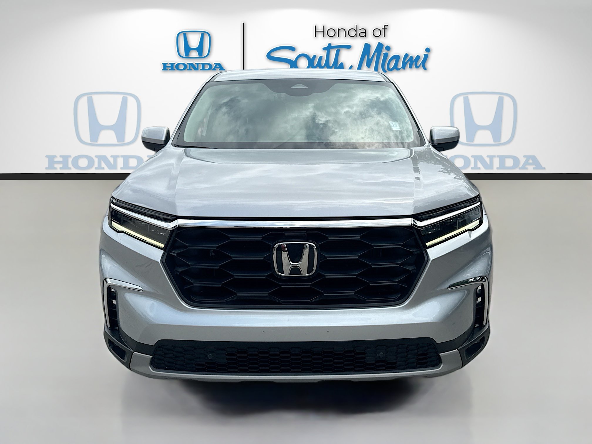 Certified 2024 Honda Pilot EX-L image 2