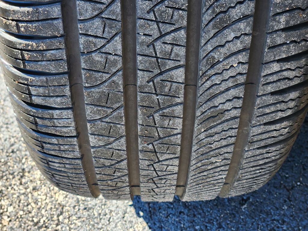 Used 2025 Ford Explorer Platinum w/ LUX Leather Package image 11