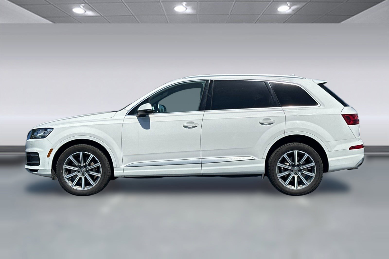 Used 2018 Audi Q7 3.0T Premium Plus AWD/4WD image 2