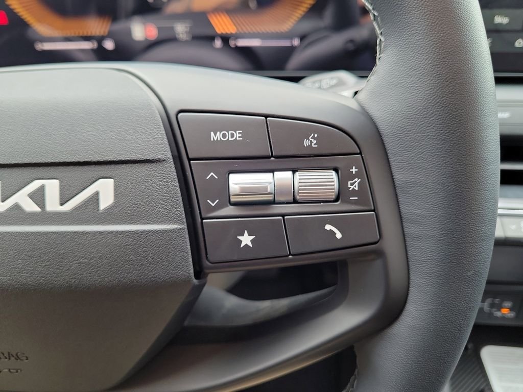 New 2026 Kia K4 EX FWD image 26