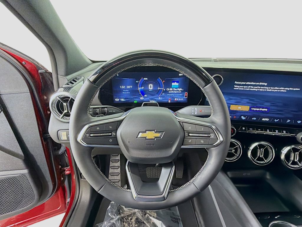 Used 2025 Chevrolet Blazer EV LT w/ Super Cruise Package image 32