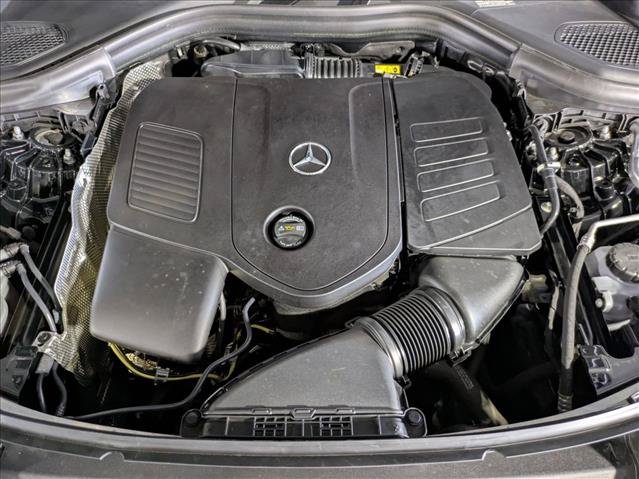 Certified 2025 Mercedes-Benz GLC 300 image 27