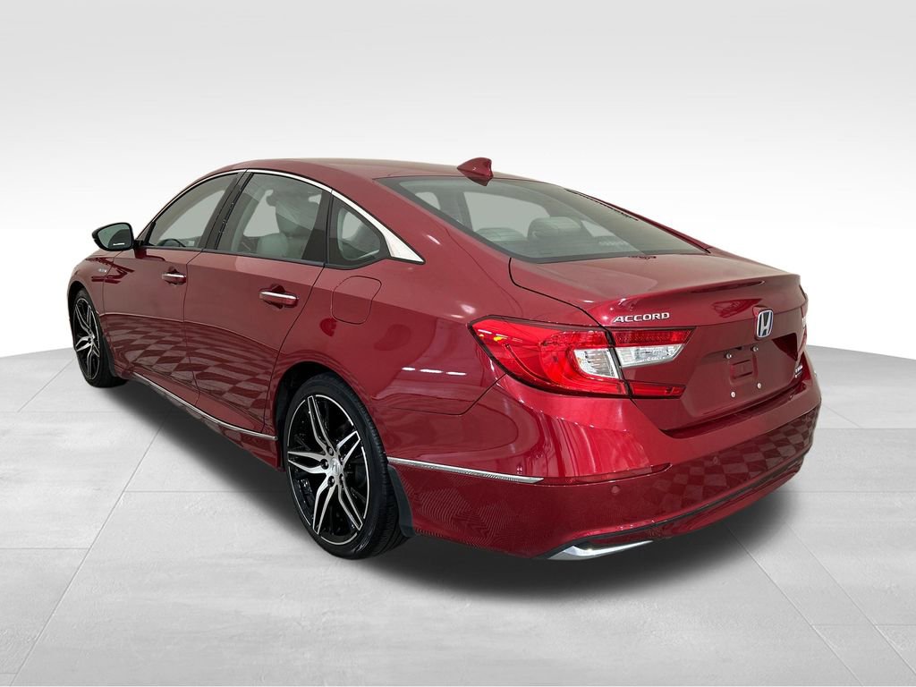 Used 2022 Honda Accord Touring image 3