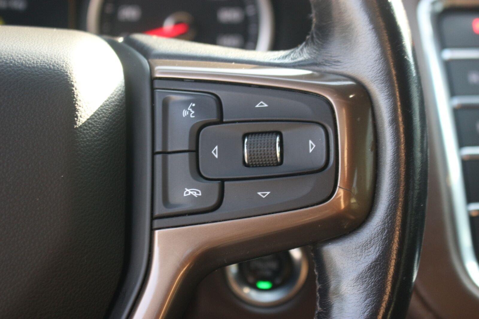 Used 2021 Chevrolet Tahoe High Country w/ Premium Package AWD/4WD image 19