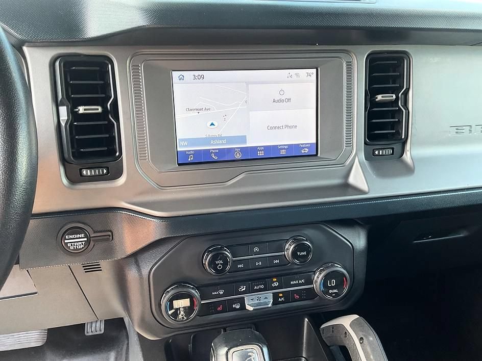 Used 2023 Ford Bronco Outer Banks AWD/4WD image 5