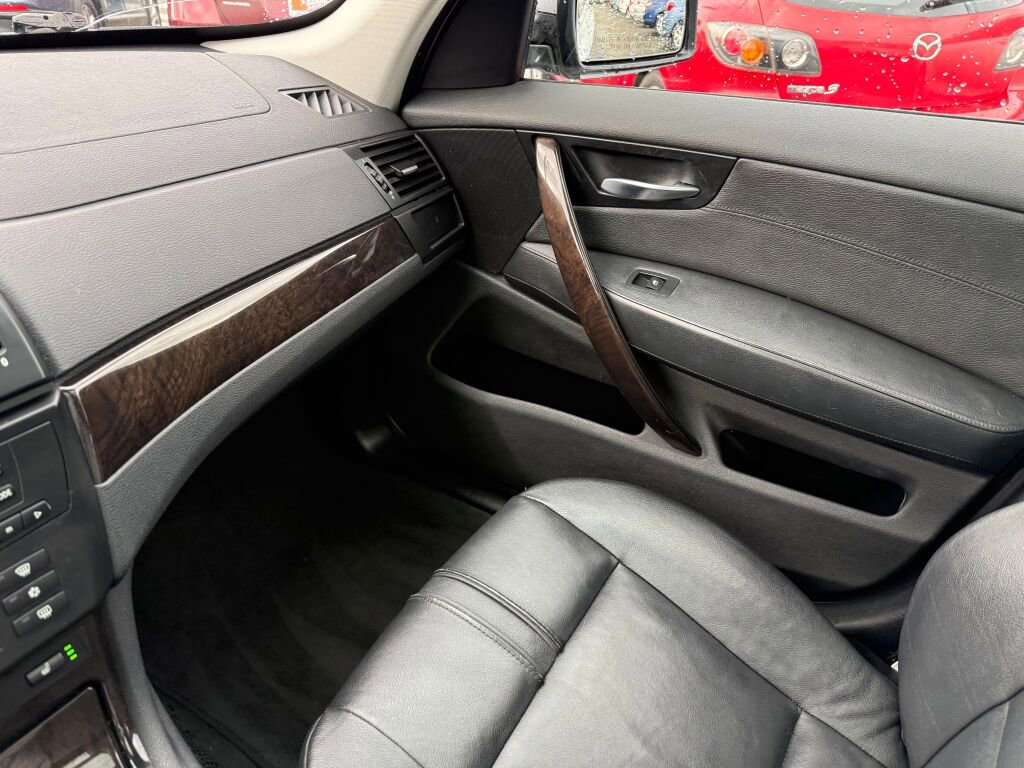 Used 2008 BMW X3 3.0si image 37