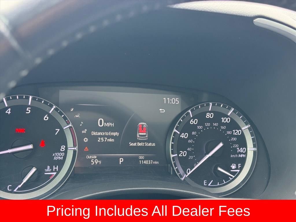 Used 2020 Toyota Highlander XLE FWD image 21