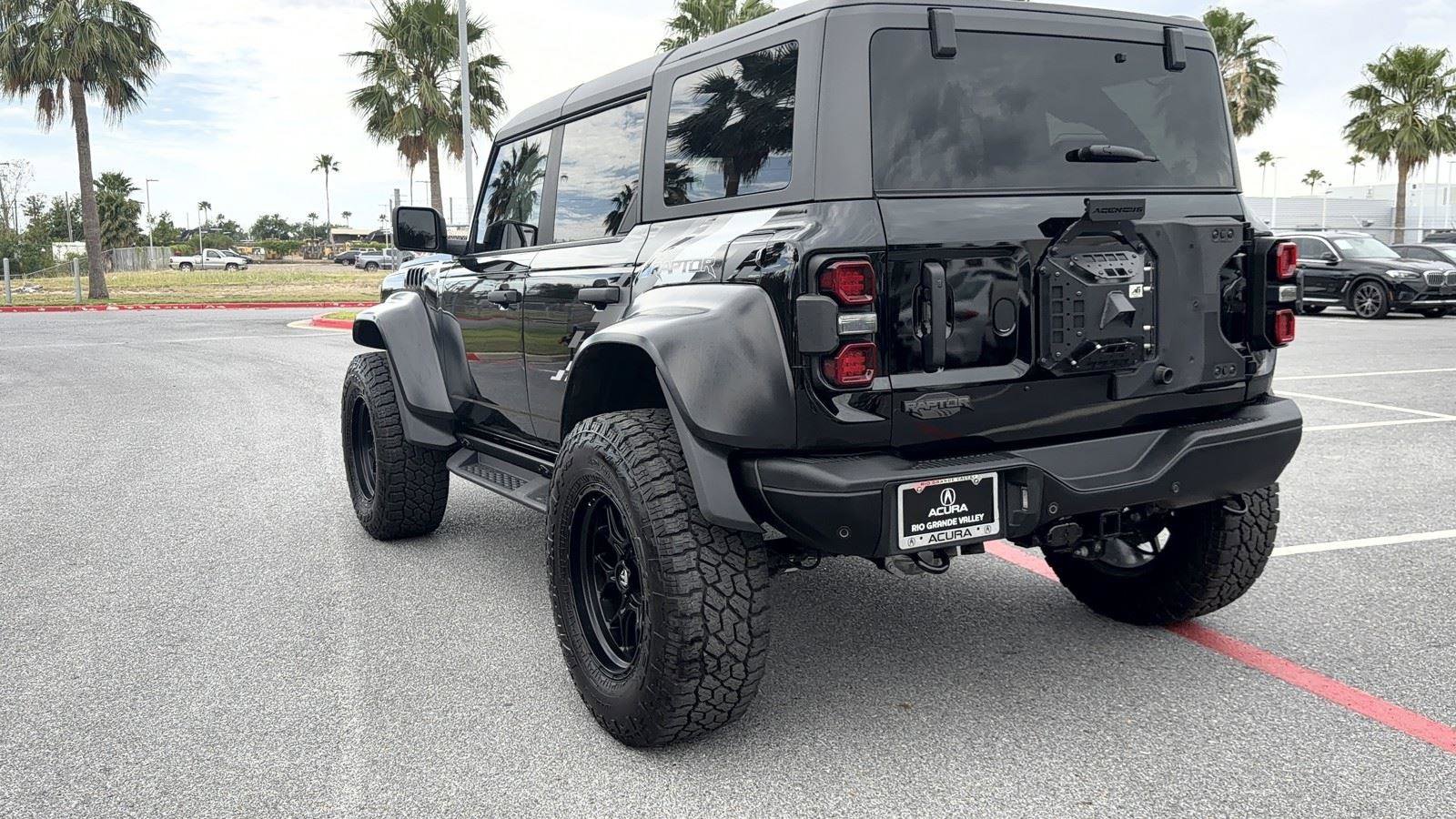 Used 2024 Ford Bronco Raptor w/ Interior Carbon Fiber Pack 6 image 24