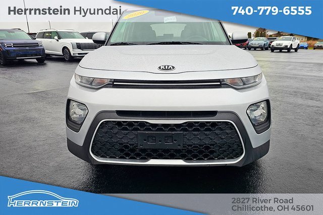 Used 2020 Kia Soul LX image 2