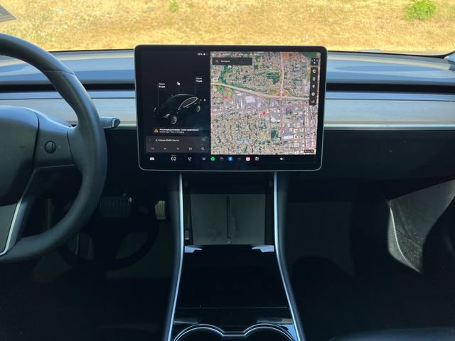 Used 2020 Tesla Model 3 Long Range AWD/4WD image 19