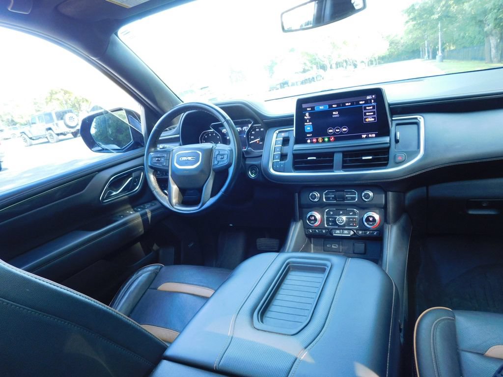 Certified 2021 GMC Yukon XL AT4 AWD/4WD image 3