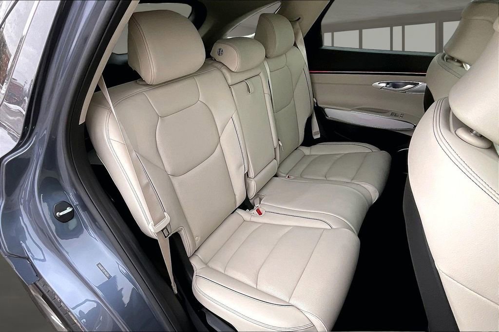 New 2026 Genesis GV70 2.5T Advanced image 8