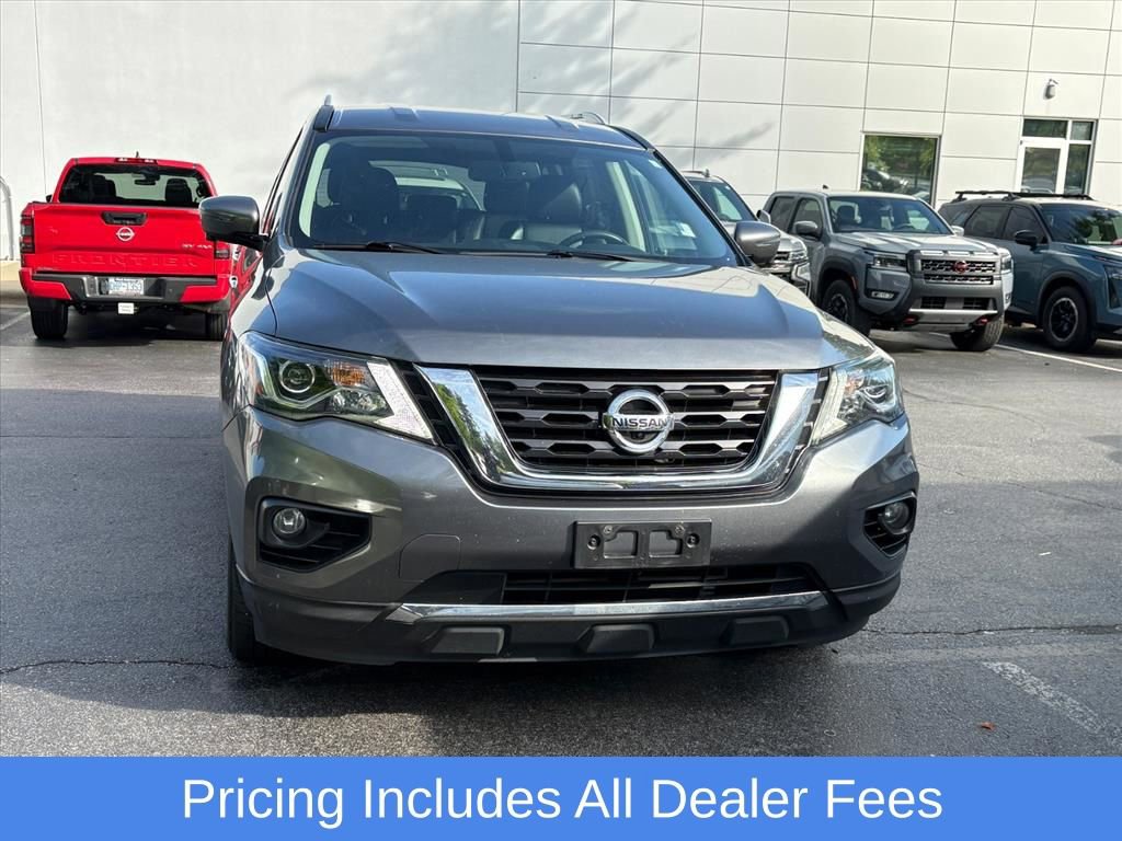 Used 2019 Nissan Pathfinder SL AWD/4WD image 3