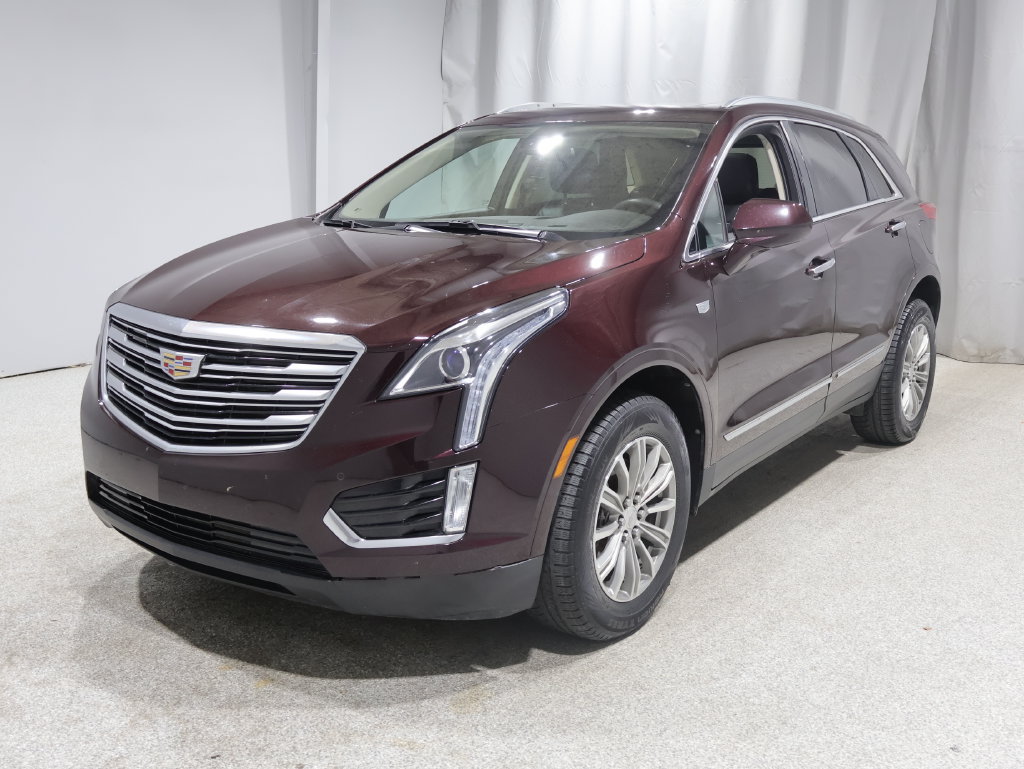 Used 2018 Cadillac XT5 Luxury w/ Driver Awareness Package AWD/4WD image 8