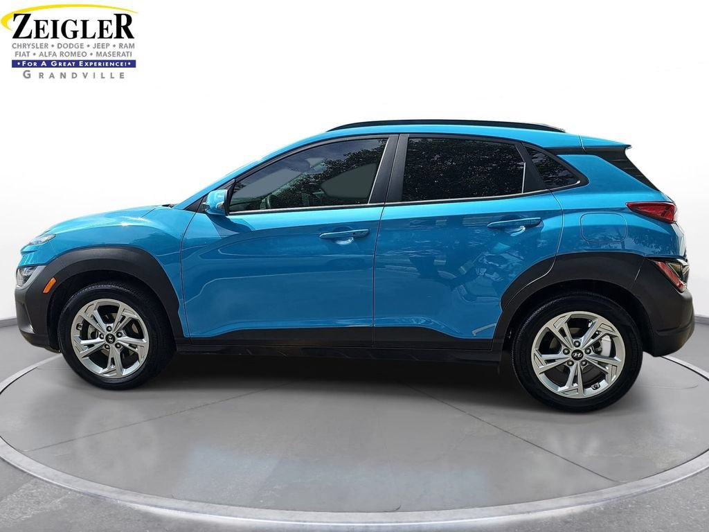 Used 2022 Hyundai Kona SEL w/ Cargo Package FWD image 8