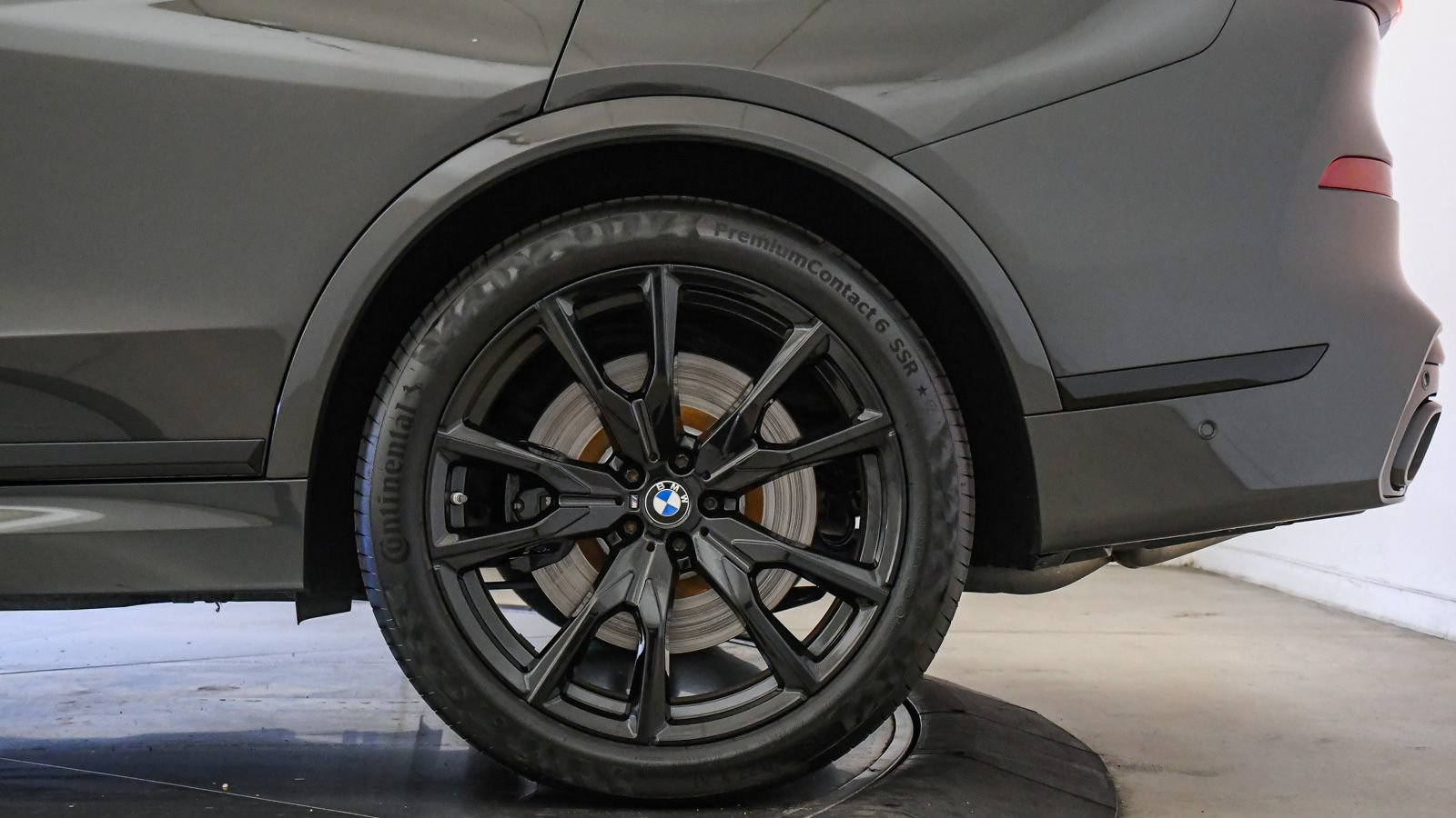 Used 2024 BMW X7 M60i w/ Climate Comfort Package AWD/4WD image 12