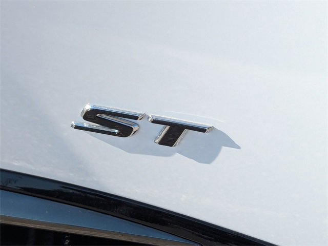 New 2026 Buick Envision Sport Touring image 12