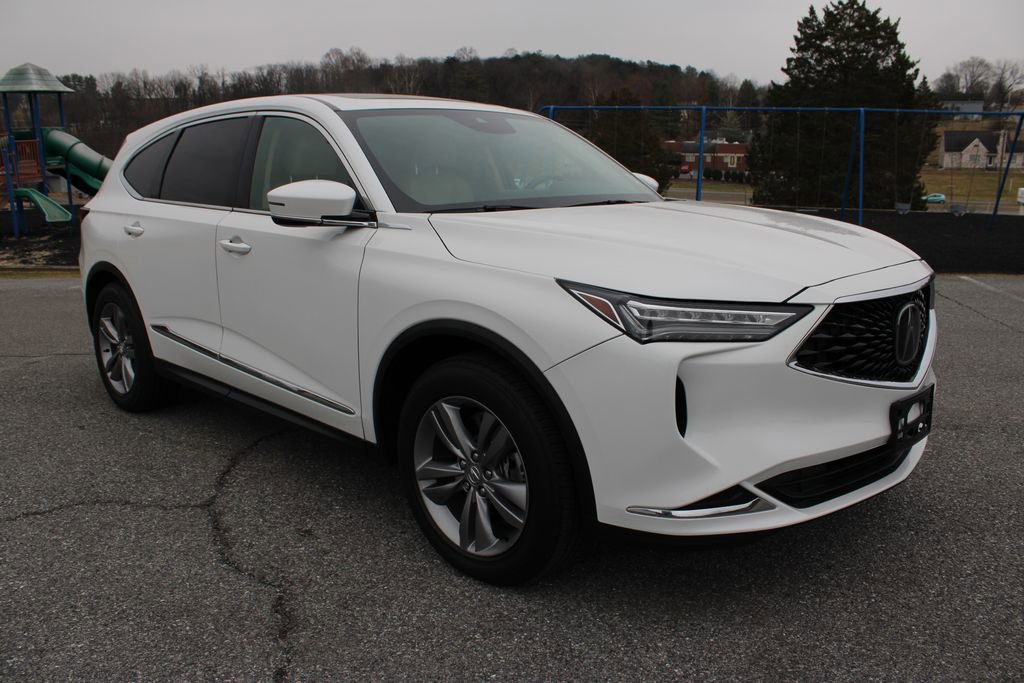 Used 2022 Acura MDX SH-AWD image 2