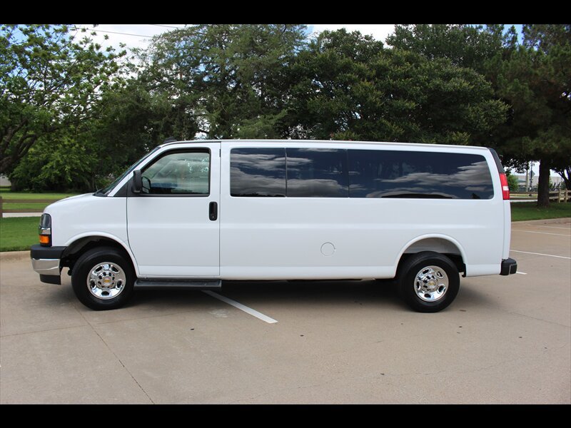 Used 2024 Chevrolet Express 3500 LT w/ LT Preferred Equipment Group RWD image 2