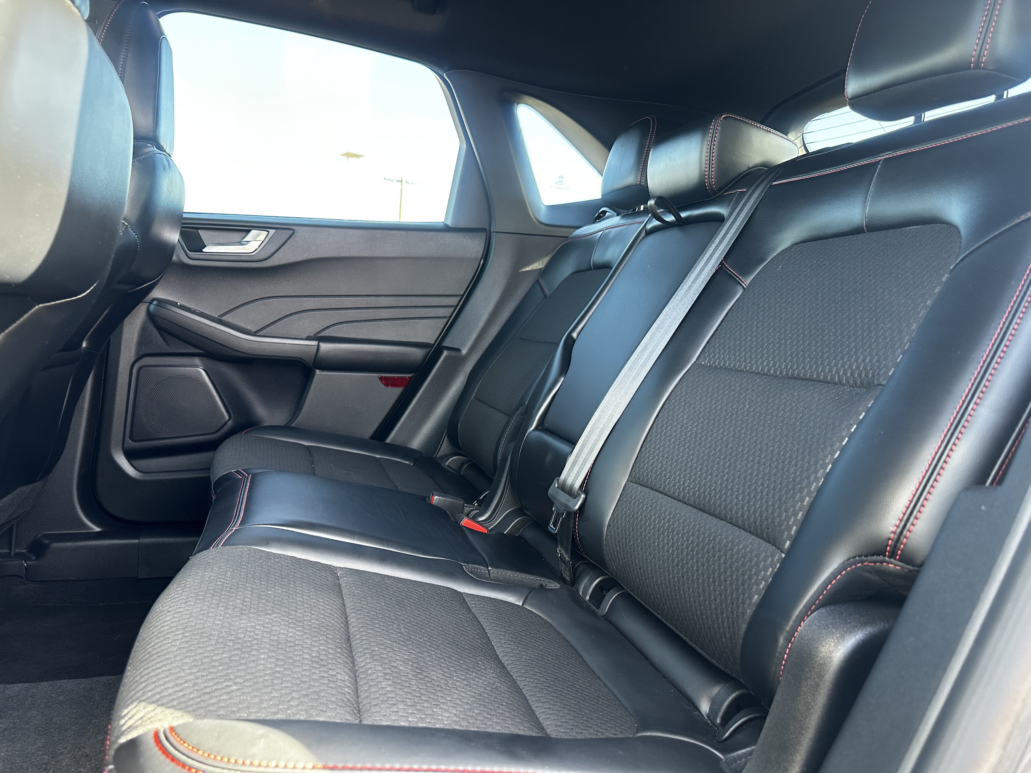Used 2023 Ford Escape ST-Line w/ Tech Pack #1 FWD image 13