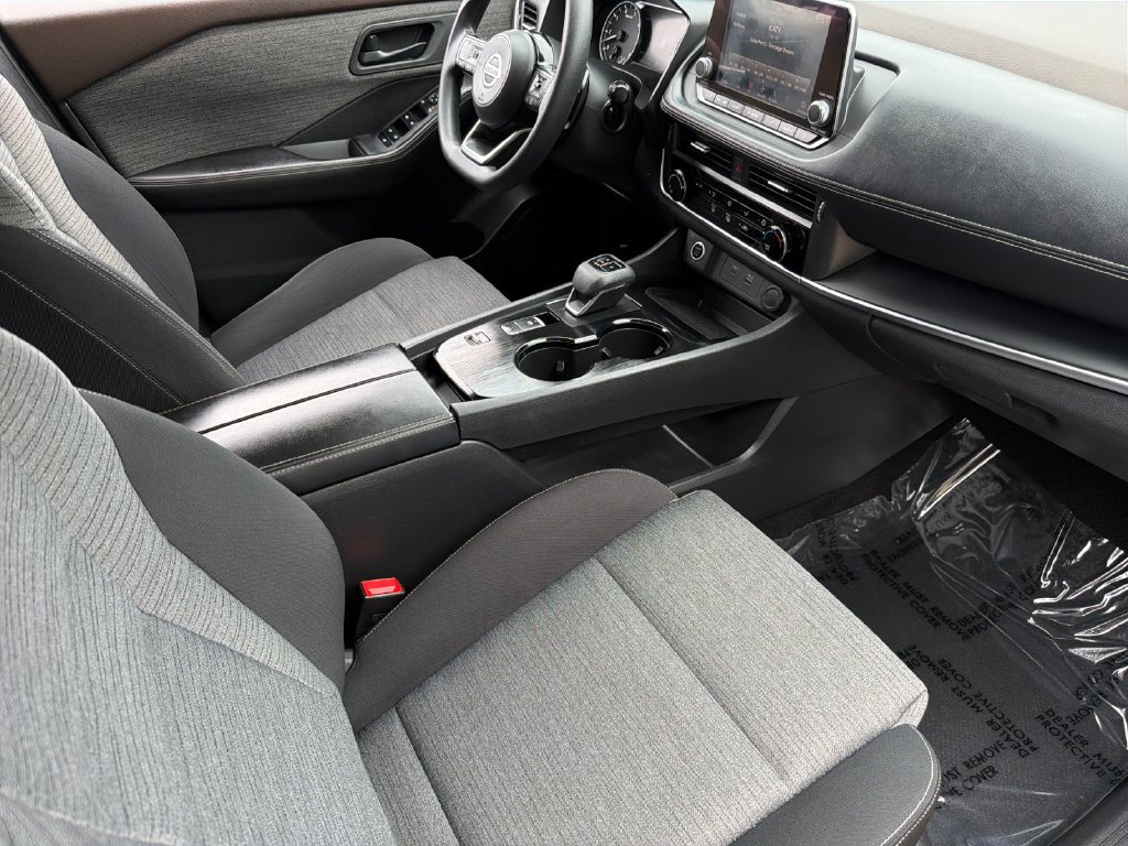 Used 2021 Nissan Rogue S FWD image 15