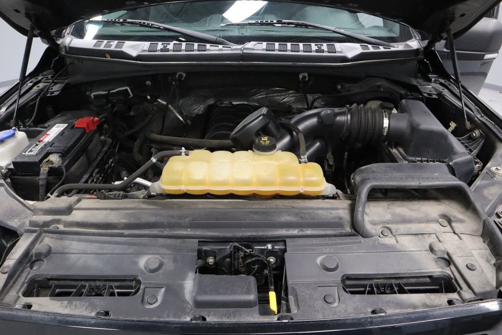 Used 2015 Ford F150 XLT w/ Equipment Group 301A Mid AWD/4WD image 17