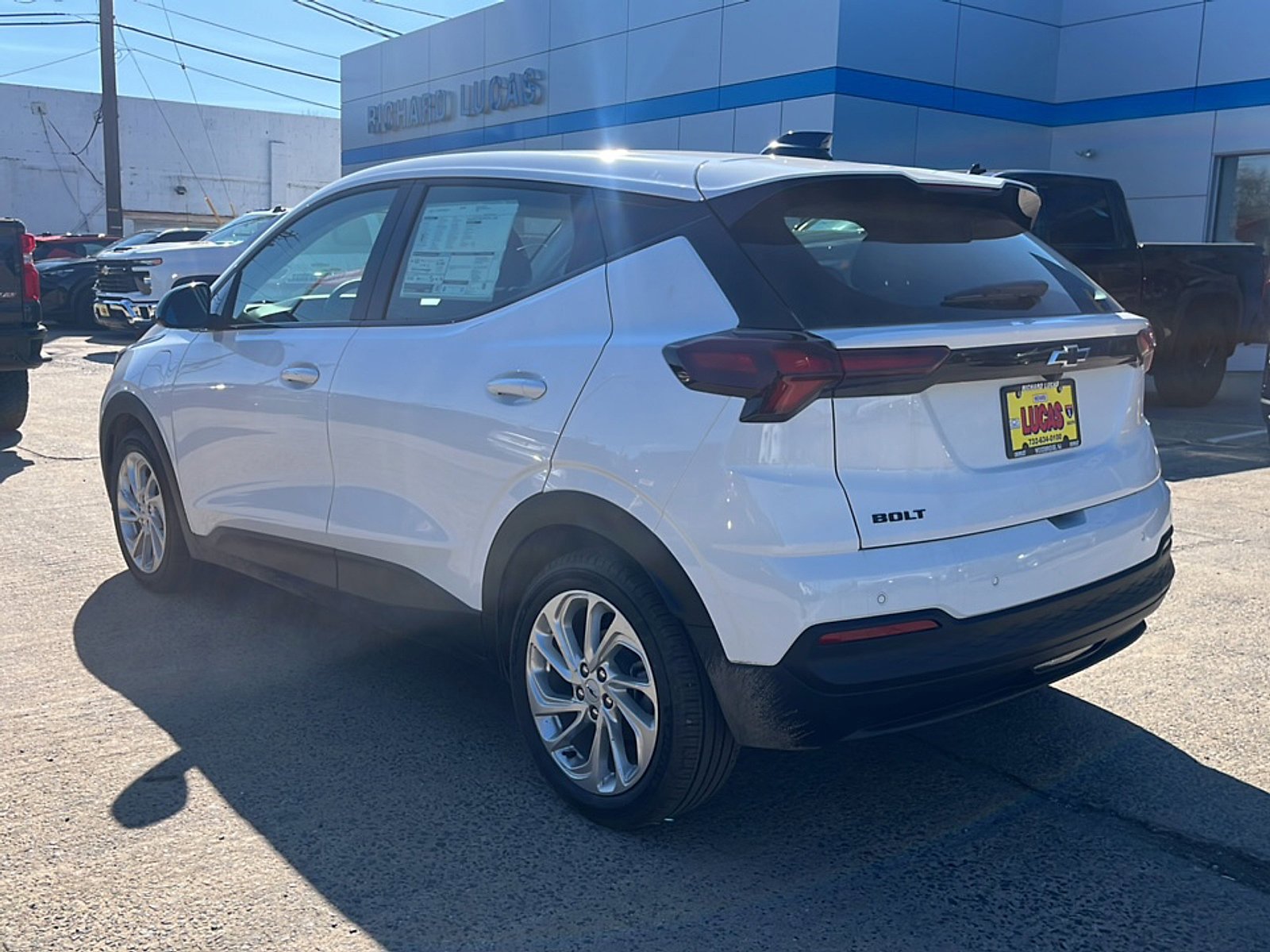 New 2027 Chevrolet Bolt LT w/ Comfort Package FWD image 9