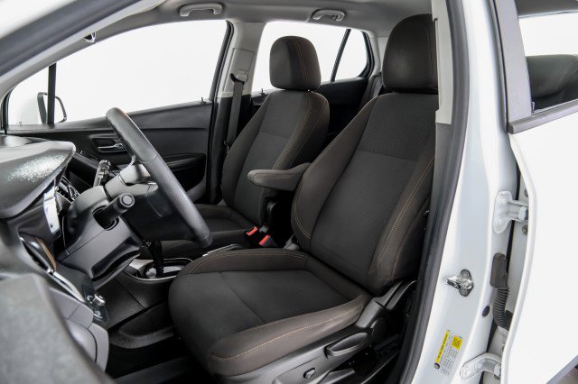 Used 2017 Chevrolet Trax LS image 27