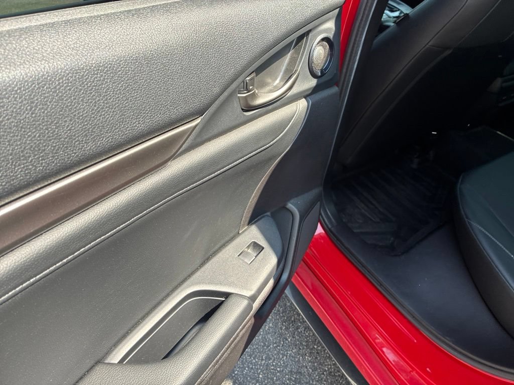 Used 2019 Honda Civic Sport Touring image 8