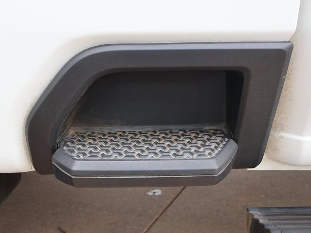 Used 2022 GMC Sierra 3500 Denali AWD/4WD image 15