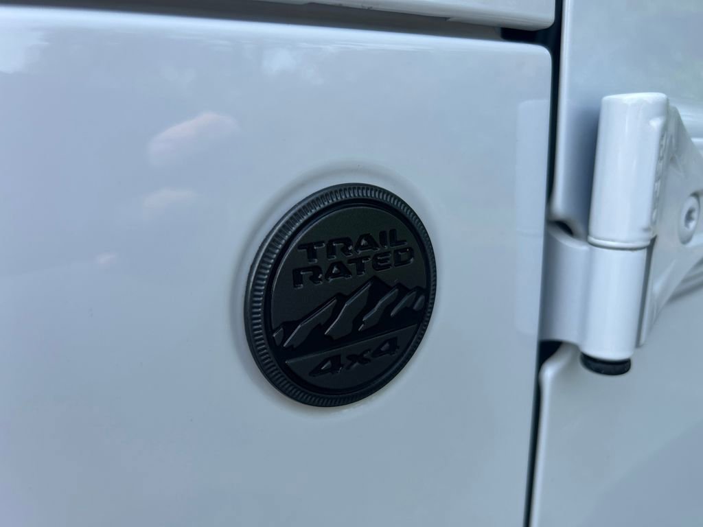 Used 2022 Jeep Wrangler Unlimited Sport AWD/4WD image 24
