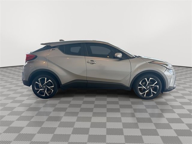 Used 2020 Toyota C-HR XLE image 13