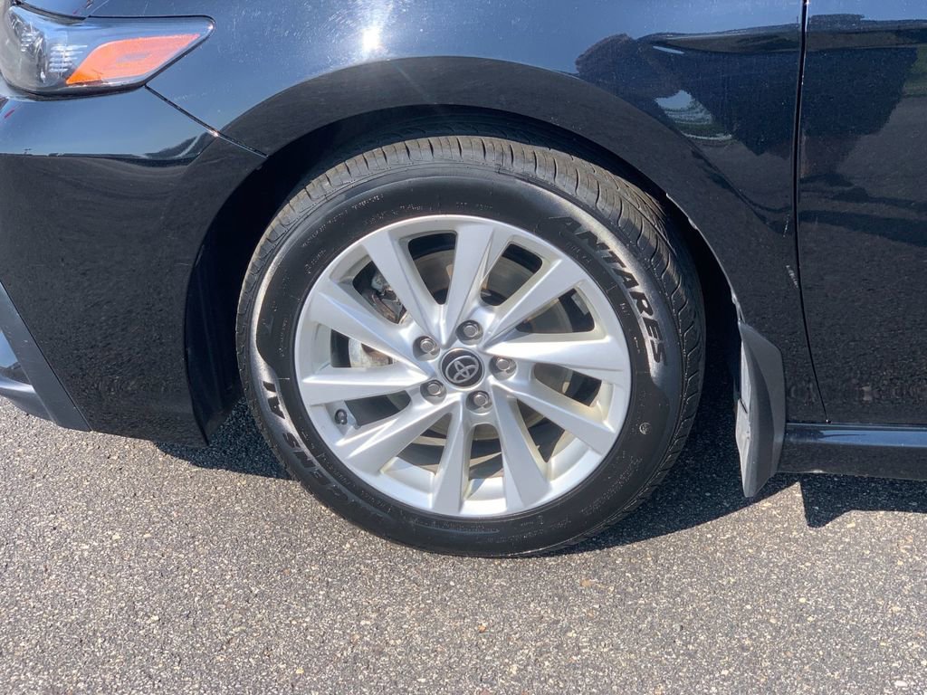 Used 2024 Toyota Camry SE FWD image 32